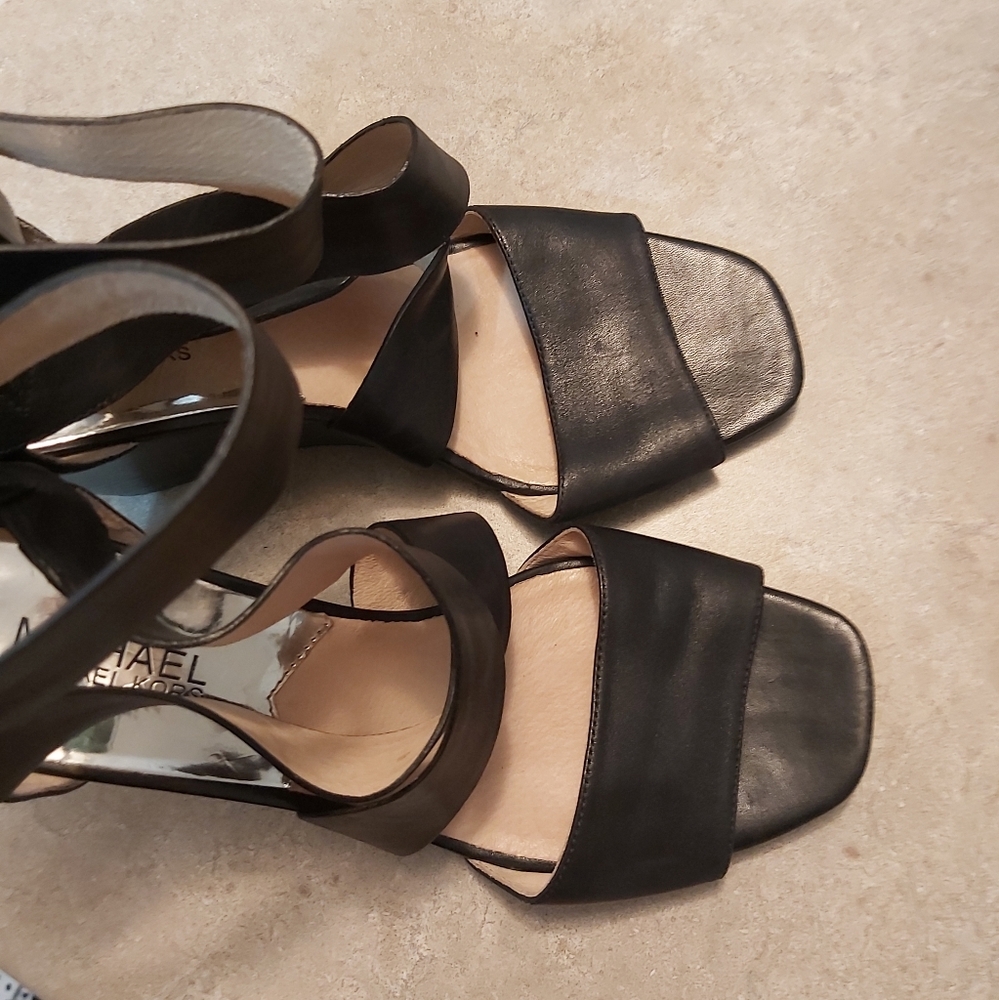 SOLD - Michael Kors black wedges, size 8 - Picture 5 of 6